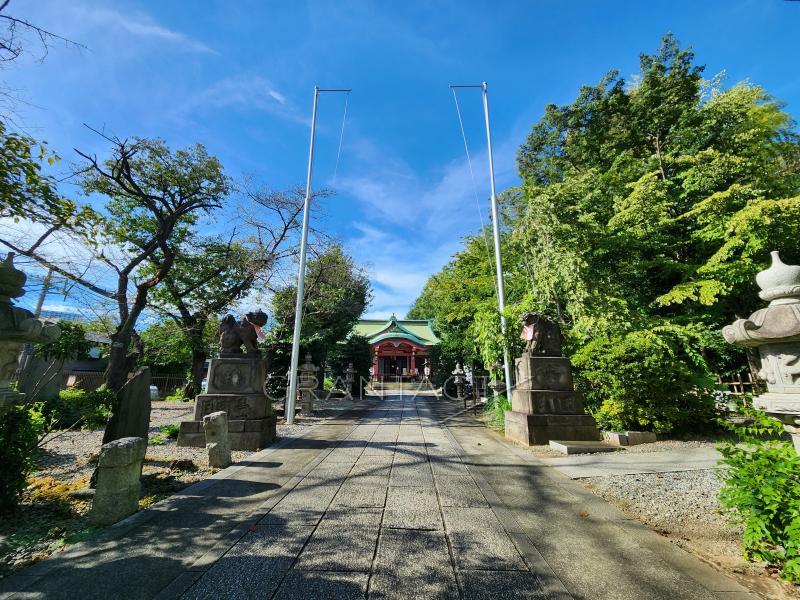 周辺環境　市谷亀岡八幡宮(徒歩4分)／9月2日撮影