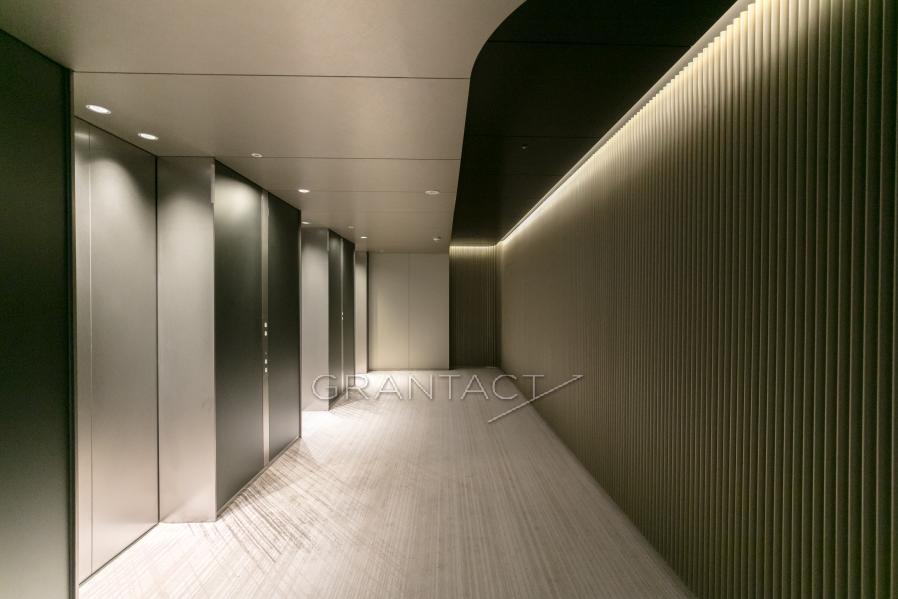 Elevator hall